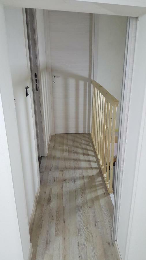 Bomboniera Apartment โคมัคคิโอ ภายนอก รูปภาพ